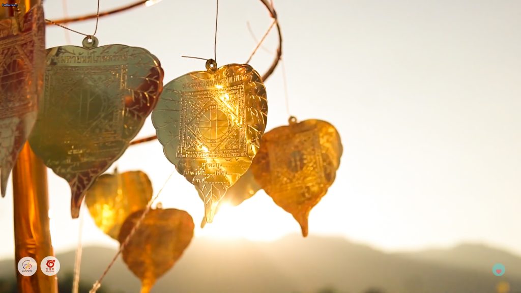 ใบโพธิ์บุญ ใบโพธิ์ทอง