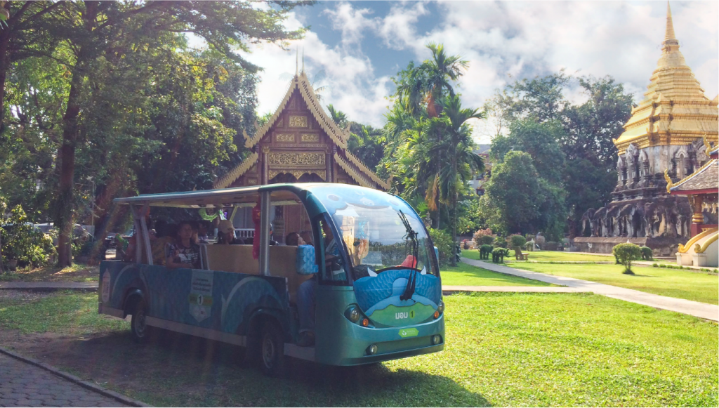 Feature Photo of MomCar